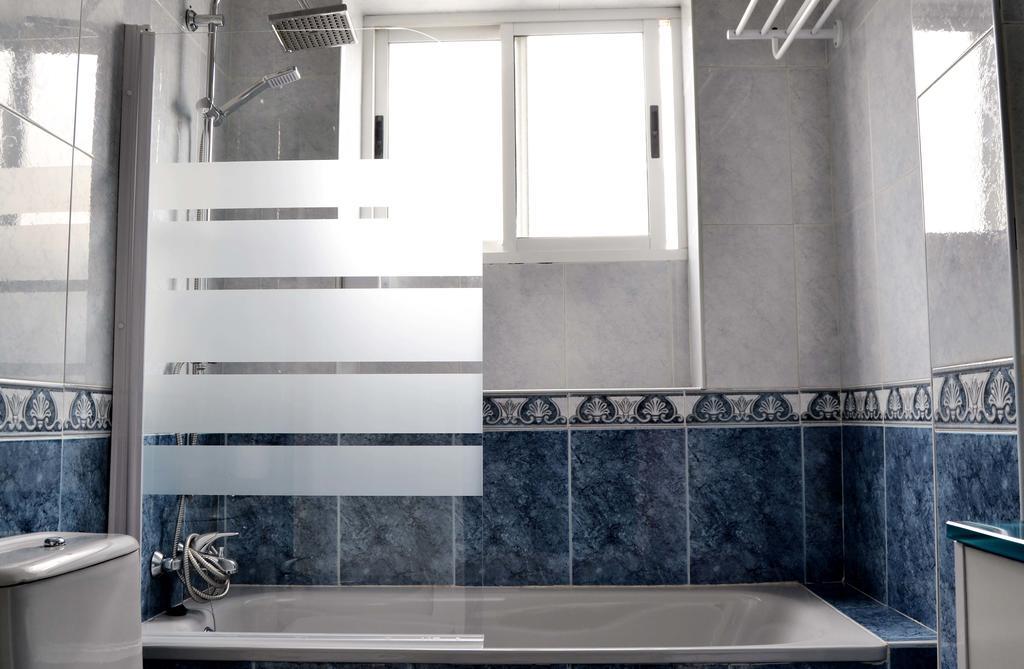 Atico Con Terraza Y Vistas Apartment Malaga Ngoại thất bức ảnh